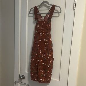 Duluth Rust Gnome Bunny Chicken Short Overalls XS